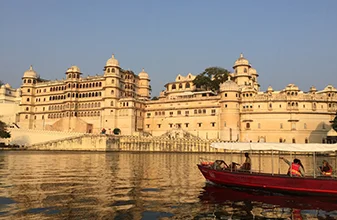udaipur honeymoon tour